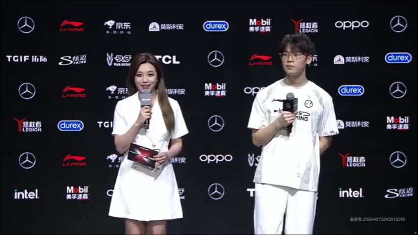 吸血鬼赛后采访：如果你感觉自己是骑士队的路 那么你应该先赢 如果你想晋级季后赛