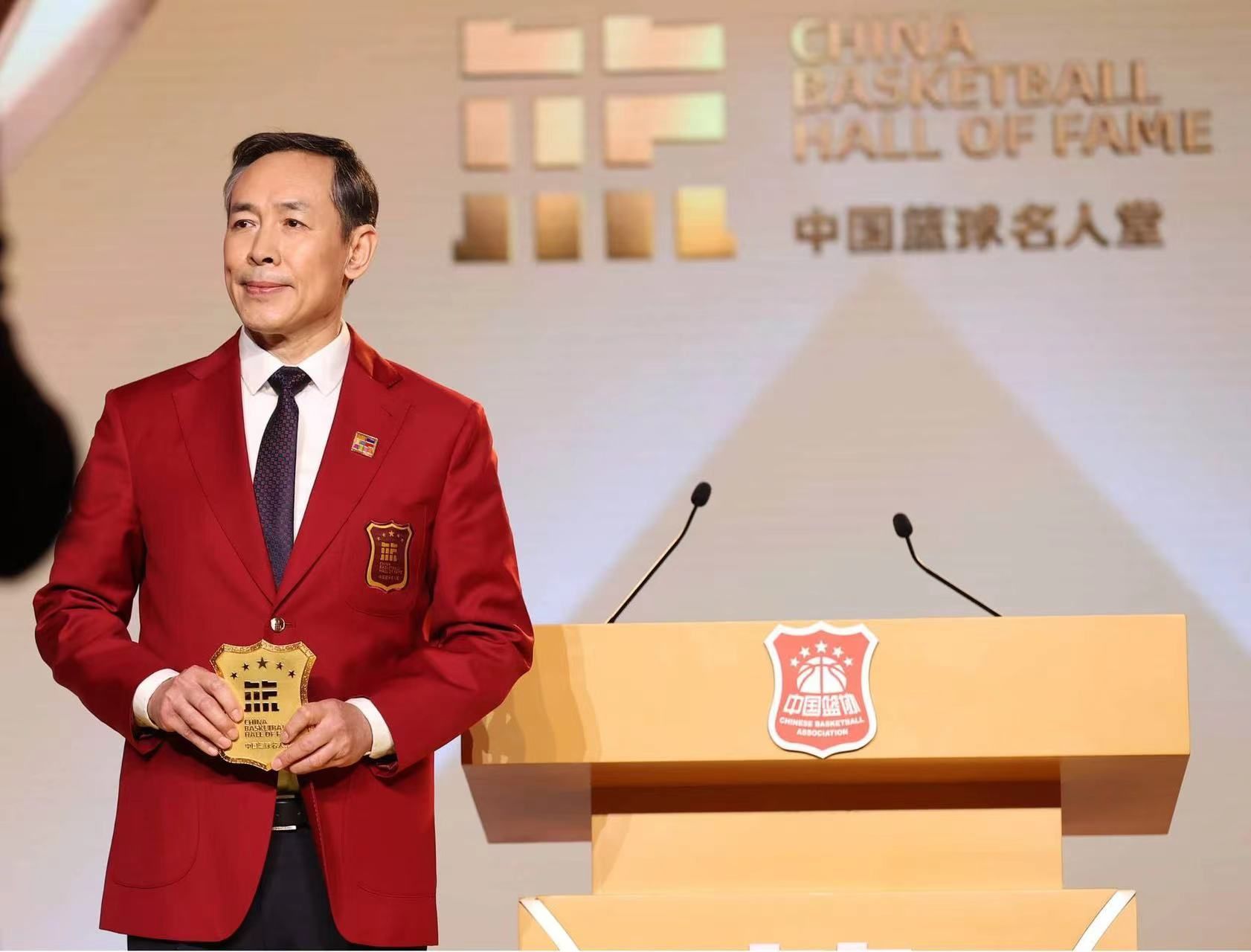 😊许利民:残阵逆转很幸运 这场比赛对本赛季意义深远 丘天非常优秀