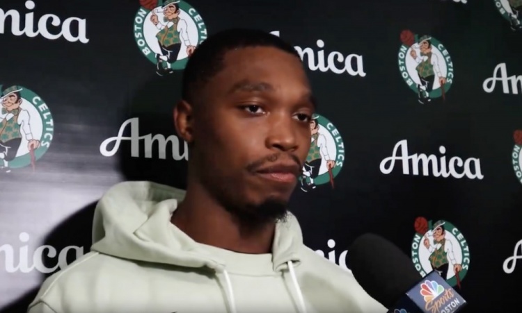 马祖拉:朗尼-沃克的训练营很棒 我喜欢他的态度和职业性