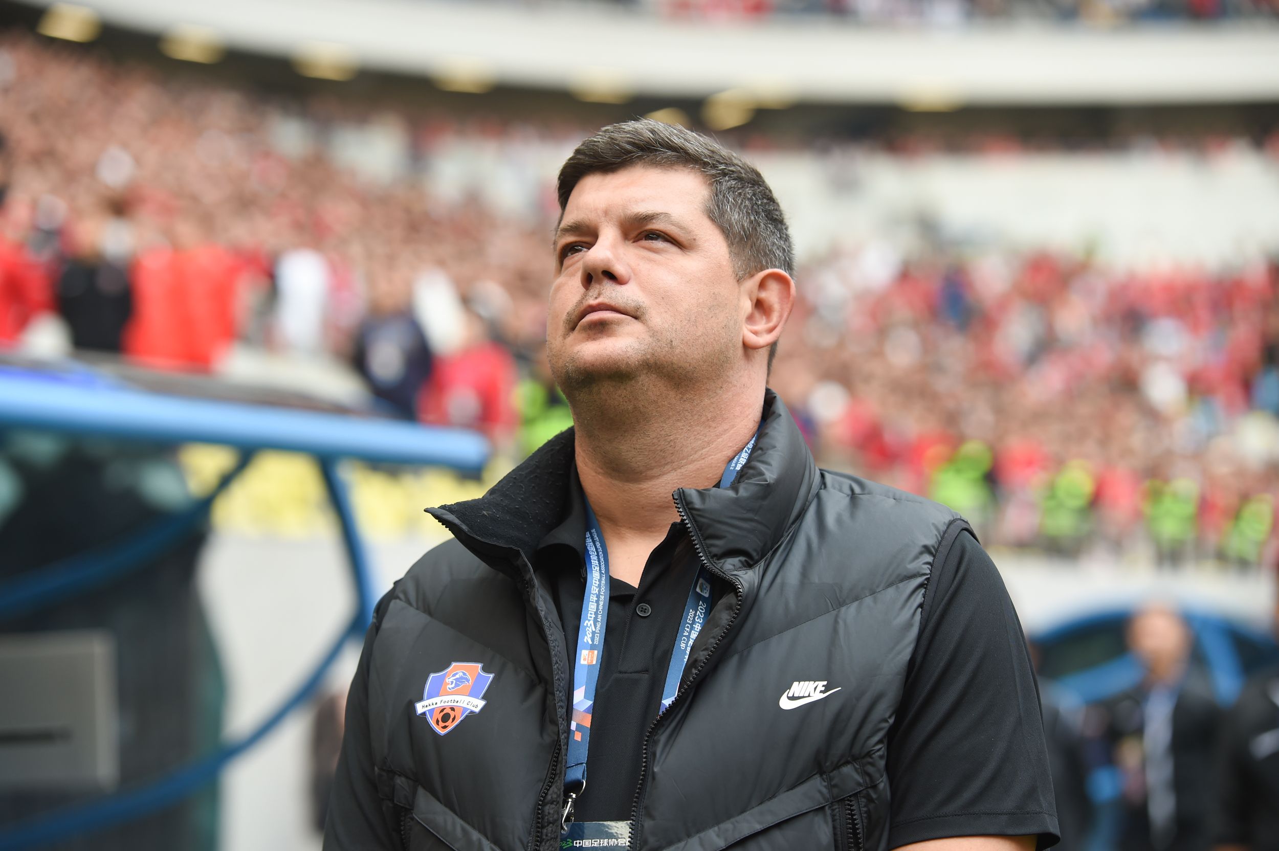 梅州主帅:客战山东要打出血性 我会竭尽全力带队保级